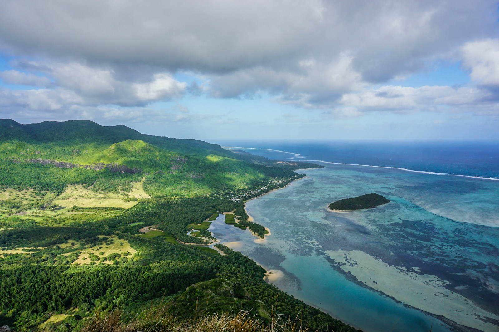 Photo by Liga Meijere an aerial view of the ocean and land